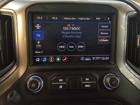 Used 2020 Chevrolet Silverado 1500 LT w/ Texas Edition AWD/4WD image 25