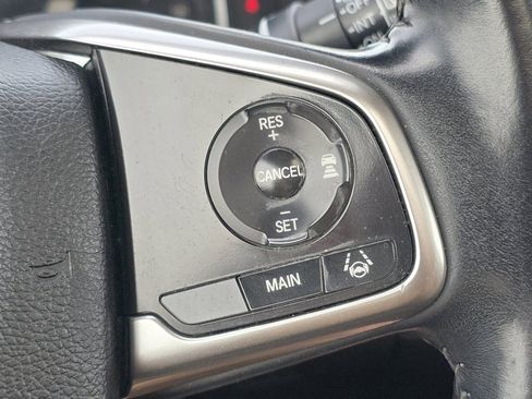 Used 2017 Honda CR-V Touring image 14