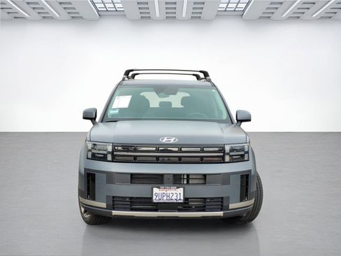 Used 2025 Hyundai Santa Fe Limited image 2