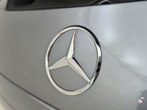 Used 2024 Mercedes-Benz SL 43 AMG image 22