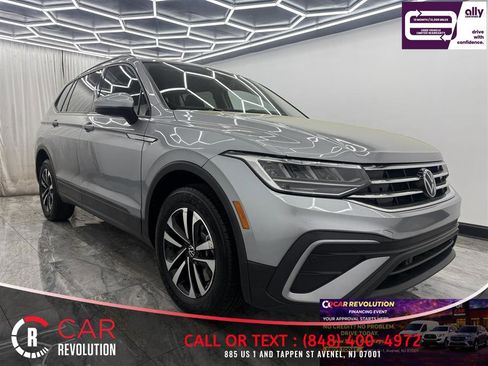 Used 2024 Volkswagen Tiguan S FWD image 1