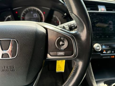 Used 2018 Honda Civic Sport image 26