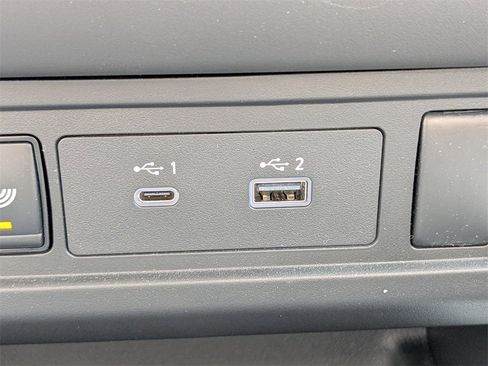 New 2025 Nissan Frontier SV image 28