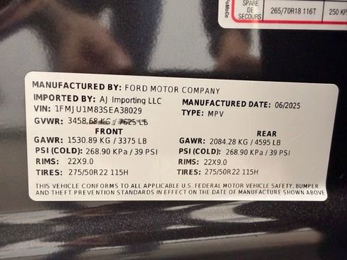 Used 2025 Ford Expedition Platinum w/ Stealth Appearance Package AWD/4WD image 57
