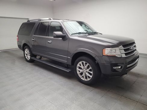 Used 2017 Ford Expedition EL Limited w/ Equipment Group 301A AWD/4WD image 11