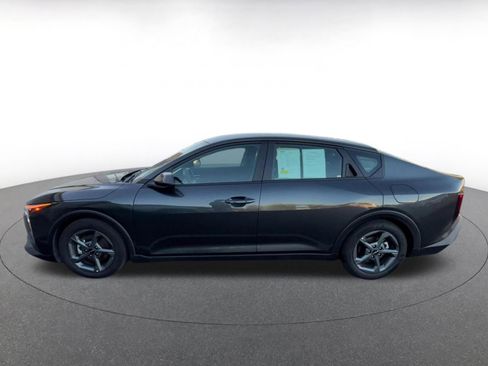 Used 2025 Kia K4 FWD image 8
