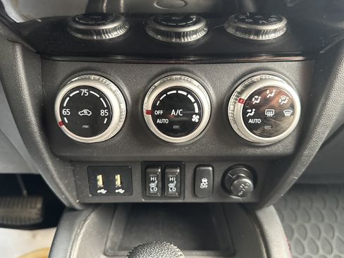 Used 2022 Mitsubishi Outlander Sport SE FWD image 14