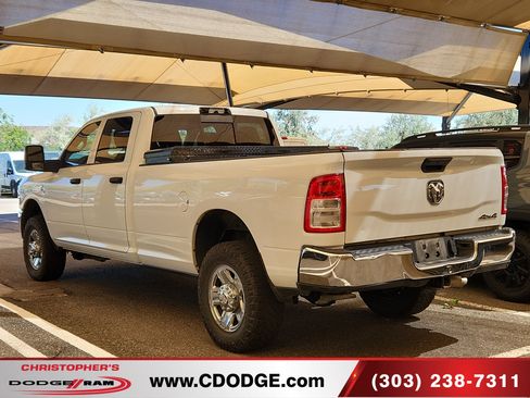 Used 2024 RAM 3500 Tradesman w/ Chrome Appearance Group AWD/4WD image 5