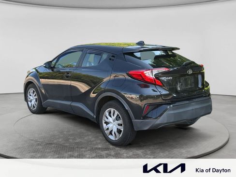 Used 2019 Toyota C-HR LE FWD image 7