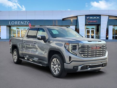 Used 2024 GMC Sierra 1500 Denali w/ Technology Package image 3