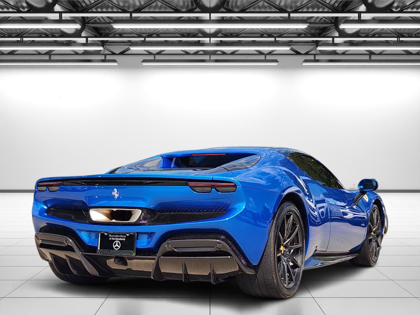 Used 2023 Ferrari 296 GTS RWD image 9