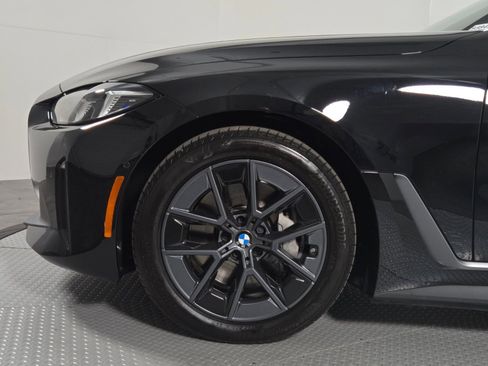 Used 2025 BMW i4 eDrive40 w/ Parking Assistance Package RWD image 9