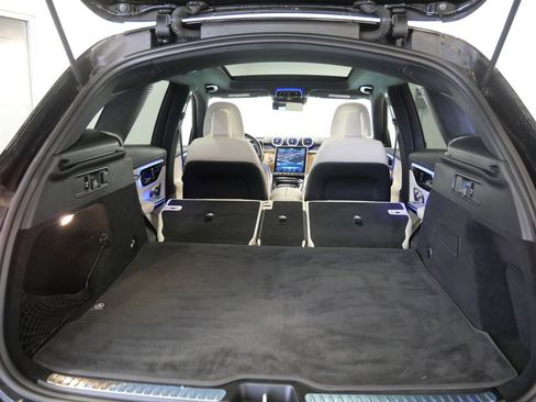 Used 2023 Mercedes-Benz GLC 300 4MATIC image 27