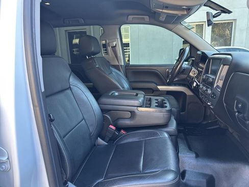 Used 2017 Chevrolet Silverado 1500 LT w/ All Star Edition image 24