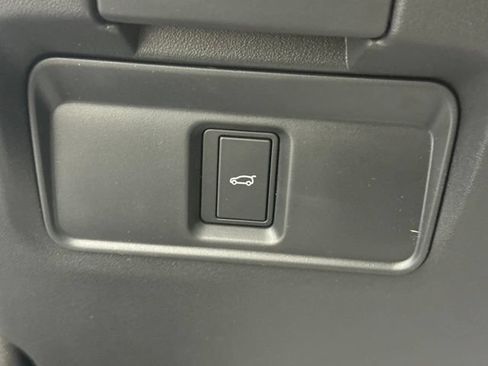 Certified 2026 Land Rover Range Rover Evoque S AWD/4WD image 36