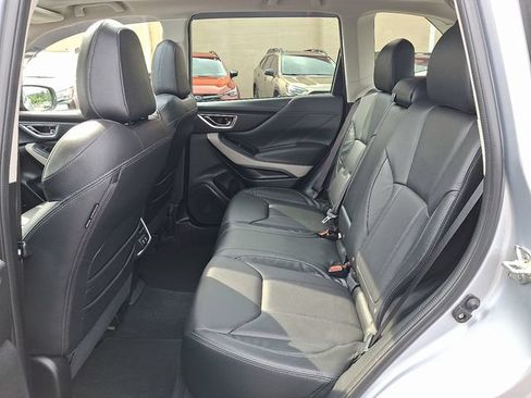 Used 2022 Subaru Forester Limited AWD/4WD image 11