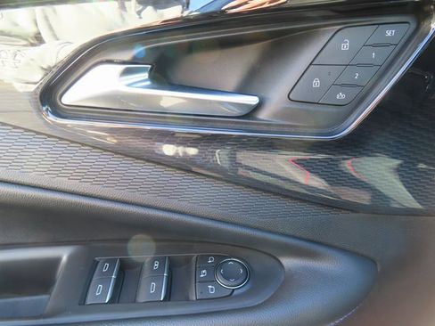 Used 2025 Chevrolet Blazer EV RS image 11