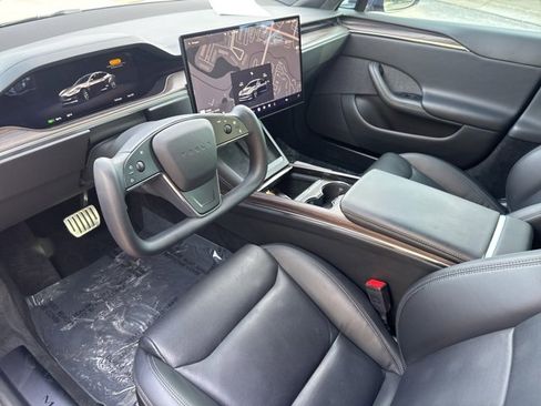 Used 2022 Tesla Model S image 14