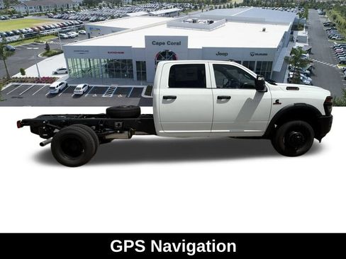 New 2025 RAM 3500 Tradesman AWD/4WD image 3