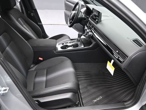Certified 2025 Honda Civic Sport image 26