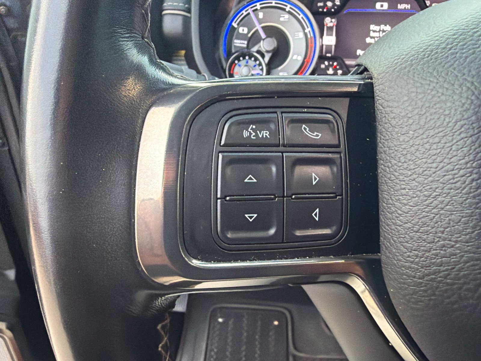 Used 2021 RAM 2500 Limited AWD/4WD image 15