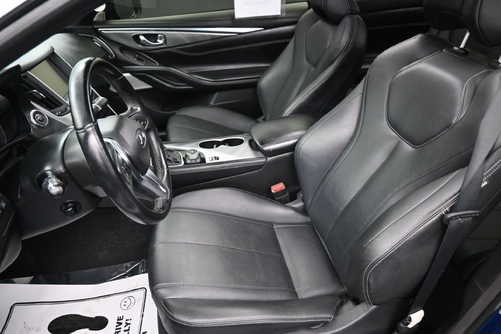 Used 2018 INFINITI Q60 3.0t Luxe w/ Sensory Package 3.0T Luxe AWD/4WD image 20