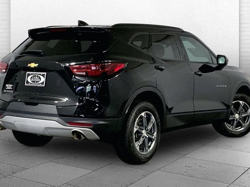 Used 2024 Chevrolet Blazer LT w/ Convenience Package FWD image 13