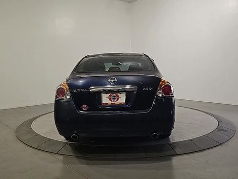 Used 2010 Nissan Altima 2.5 S w/ Convenience Pkg FWD image 4