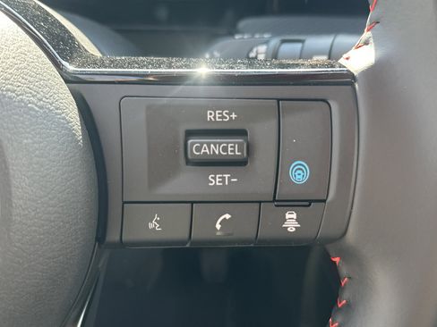 New 2026 Nissan Kicks SR image 20