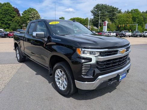 Used 2023 Chevrolet Silverado 1500 LT AWD/4WD image 8