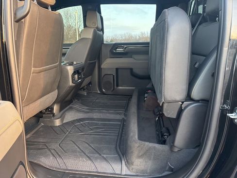 Used 2025 Chevrolet Silverado 2500 ZR2 w/ Technology Package image 24