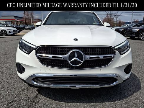 Certified 2025 Mercedes-Benz GLC 300 4MATIC image 5
