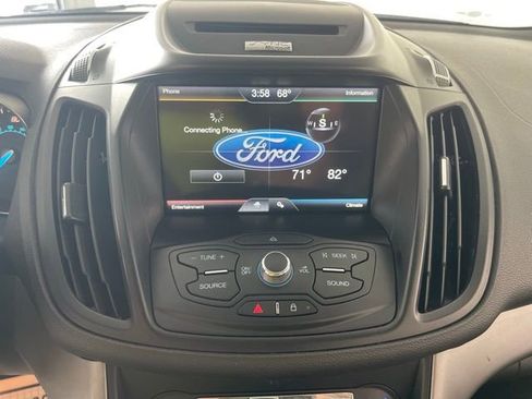 Used 2014 Ford Escape SE w/ Equipment Group 201A FWD image 39