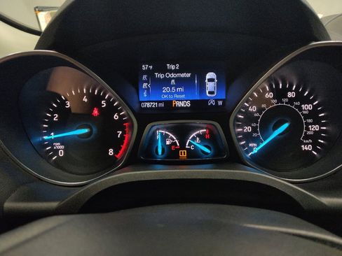 Used 2017 Ford Escape Titanium image 23