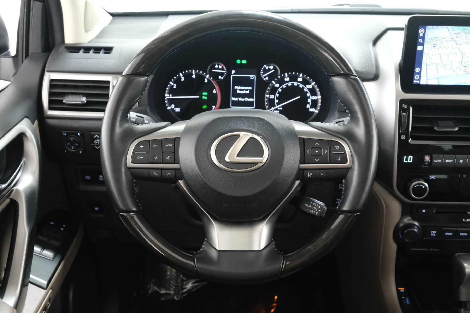 Used 2023 Lexus GX 460 Premium w/ Premium Package AWD/4WD image 13