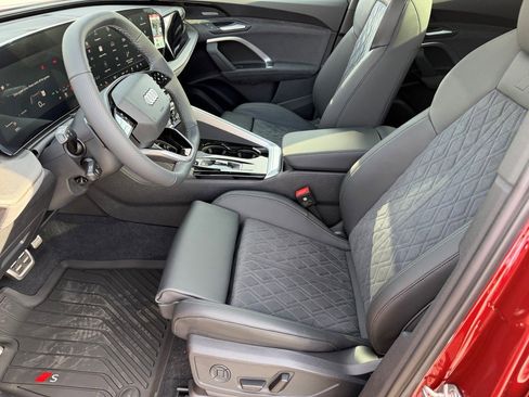 New 2025 Audi SQ5 Premium Plus image 18