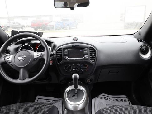 Used 2017 Nissan Juke S image 13