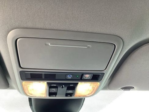 Used 2021 Honda Odyssey Touring image 36