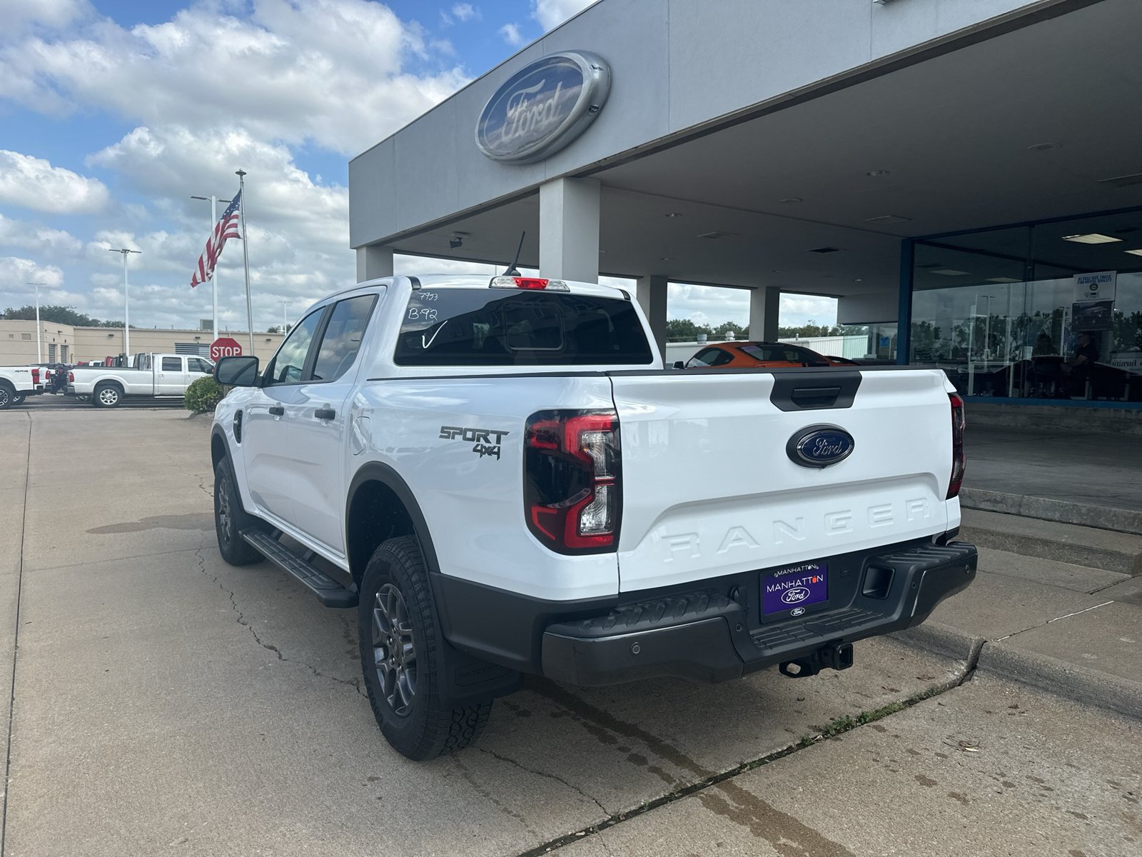 New 2026 Ford Ranger XLT w/ Equipment Group 301A High AWD/4WD image 12