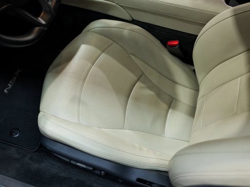 Used 2017 Acura NSX AWD/4WD image 40