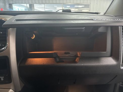 Used 2016 RAM 3500 Laramie image 42