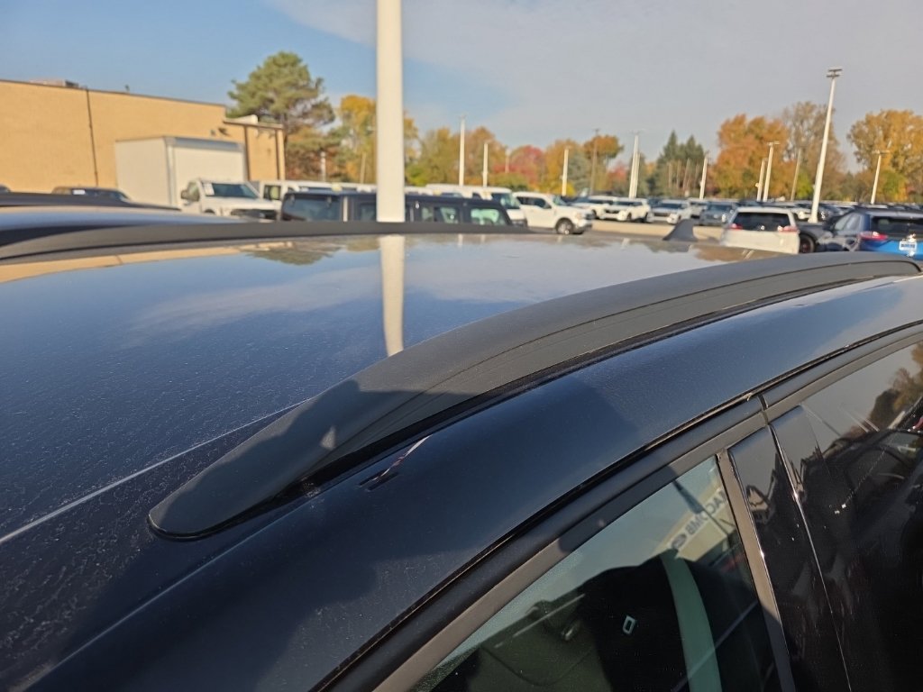 Used 2024 Ford Edge SE w/ Black Appearance Package AWD/4WD image 8