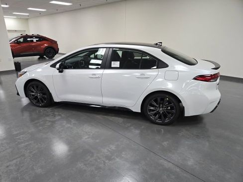 New 2026 Toyota Corolla XSE FWD image 3