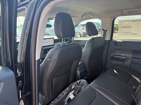 New 2025 Ford Maverick Lobo image 11