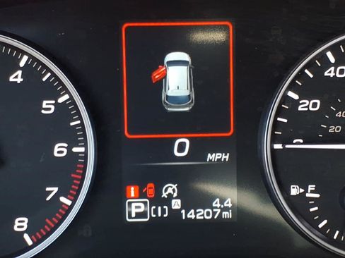 Used 2024 Subaru Crosstrek 2.0i Premium AWD/4WD image 33