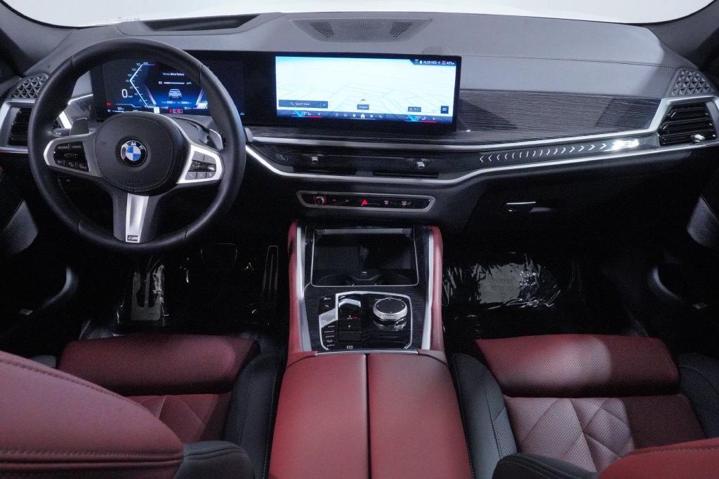 Used 2024 BMW X6 xDrive40i w/ M Sport Professional Package AWD/4WD image 16