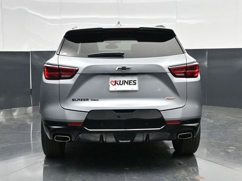 Used 2025 Chevrolet Blazer RS AWD/4WD image 12