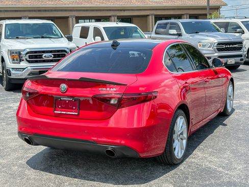 Used 2019 Alfa Romeo Giulia AWD image 18
