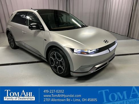 Used 2024 Hyundai Ioniq 5 Limited image 1