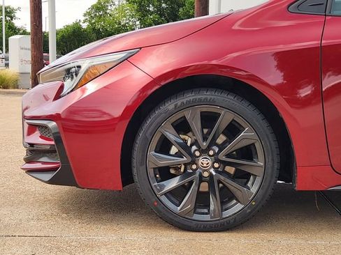 Used 2024 Toyota Corolla SE FWD image 5